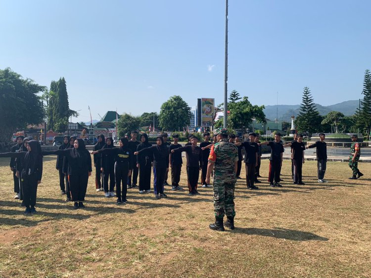 Harapkan Anak Didik Lebih Disiplin,Sma Cokroaminoto Panggil Babinsa