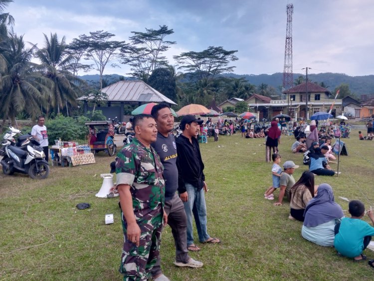 Babinsa Turut Partisipasi Dampingi Kegiatan Masyarakat Lomba Agustusan