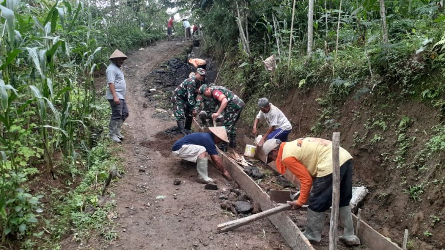 Jalan Usaha Tani di Dukuh Sirandu Akses Baru Harapan Baru bagi Petani