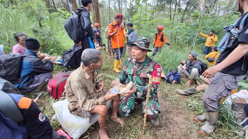 Evakuasi Berpacu dengan Waktu di Longsor Pandanarum