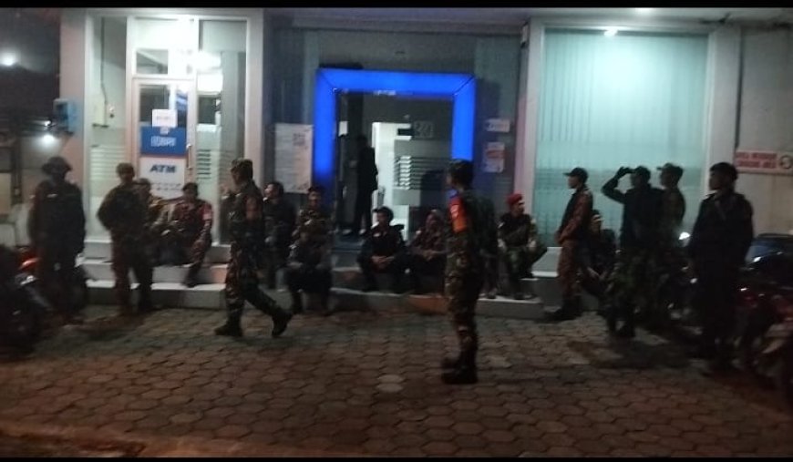 Babinsa Laksanakan Patroli Bersama Anggota Linmas Kokam dan Banser