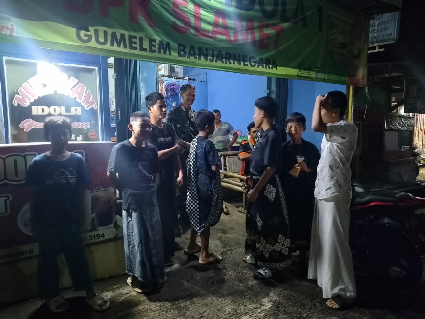 BABINSA SELALU BERSAMA BANSER DAN LINMAS MENJAGA KEAMANAN DAN KETERTIBAN MENJELANG BULAN SUCI RAMADHAN