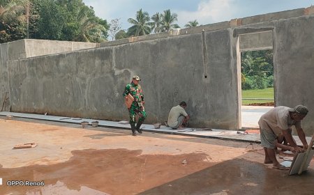 Sentuhan Warna dan Keramik KDKMP Karangsari Kian Mendekati Selesai