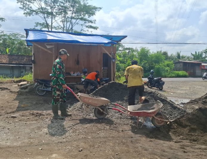 Gerai Mulai Tertata Gudang Dipersiapkan KDKMP Randegan Terus Berproses