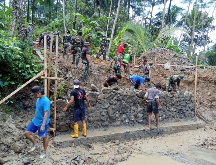 Jembatan Garuda Mulai Dibangun Menghubungkan Harapan Dua Desa dan Dua Kecamatan