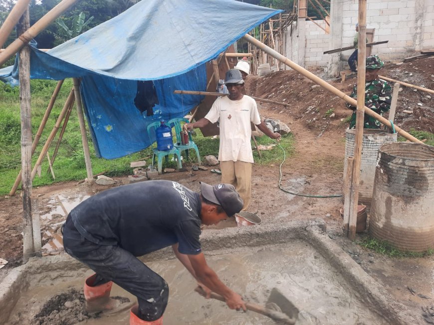 Babinsa Setia Mengawal Pembangunan KDKMP Desa Kasilib Terus Bergerak