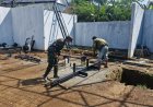 Babinsa Karangkobar Dampingi Pembangunan KDKMP di Desa Gumelar