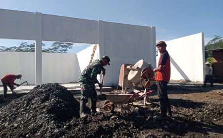 Babinsa Sigaluh Awasi Pembangunan KDKMP Desa Tunggara