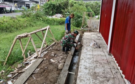Babinsa Karangkobar Awasi Pembangunan KDKMP di Desa Leksana