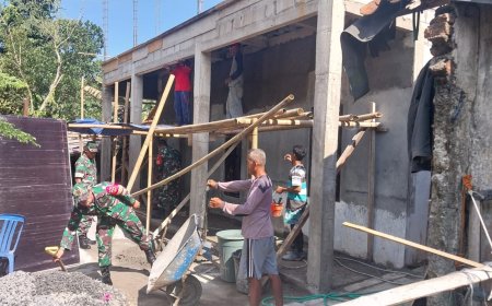 Dengan Penuh Semangat Danramil Dan Babinsa Bantu Pembangun Rumah Milik Warga Binaan
