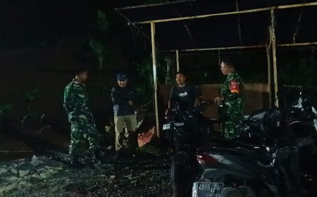 Koramil 11 Punggelan Laksanakan Patroli Siskamling Bersama Warga