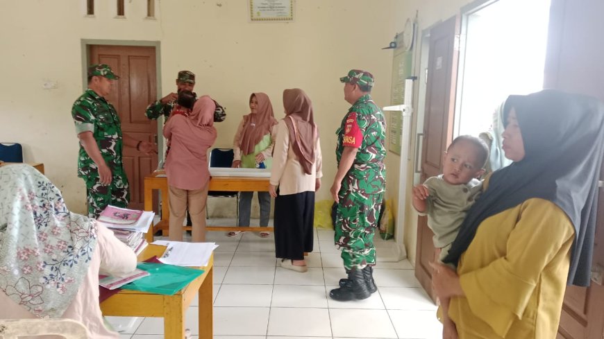 Peran Aktif Babinsa Dampingi  Posyandu Di Desa Binaan