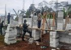 Koramil 03 Wanadadi Bersama Warga Gotong Royong Bangun Rumah