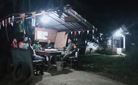 Babinsa Koramil 10 Bawang Intensifkan Patroli Siskamling di Desa Bandingan