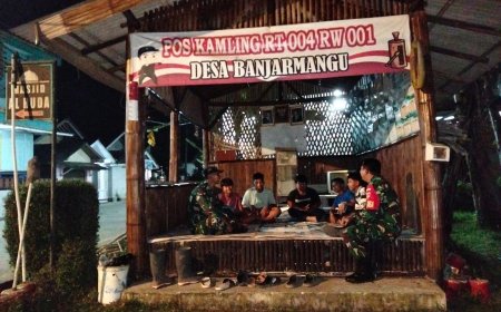 Tingkatkan Keamanan Babinsa Dengan Warga Melaksanakan Siskampling Di Wilayah Binaan
