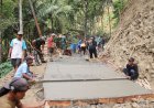 Ratakan Cor Wujud Gotong Royong TMMD Reguler ke-129 Gumelem Kulon