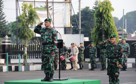 Kasdim 0704 Banjarnegara Pimpin Upacara Bendera Tekankan Disiplin dan Profesionalisme Prajurit