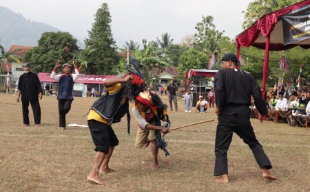 Budaya Lokal Sambut TMMD Reguler ke-129