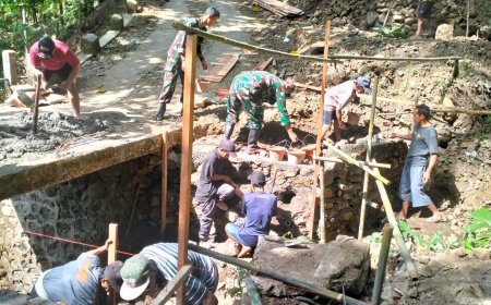 Gotong Royong Bangun Pondasi, TMMD Perkokoh Akses dan Kebersamaan di Gumelem Kulon