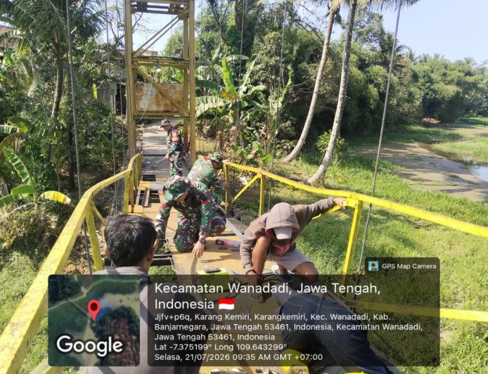 Kodim 0704 Banjarnegara Bangun Jembatan Gantung Garuda Tahap IV Hubungkan Dua Dusun di Desa Karangkemiri