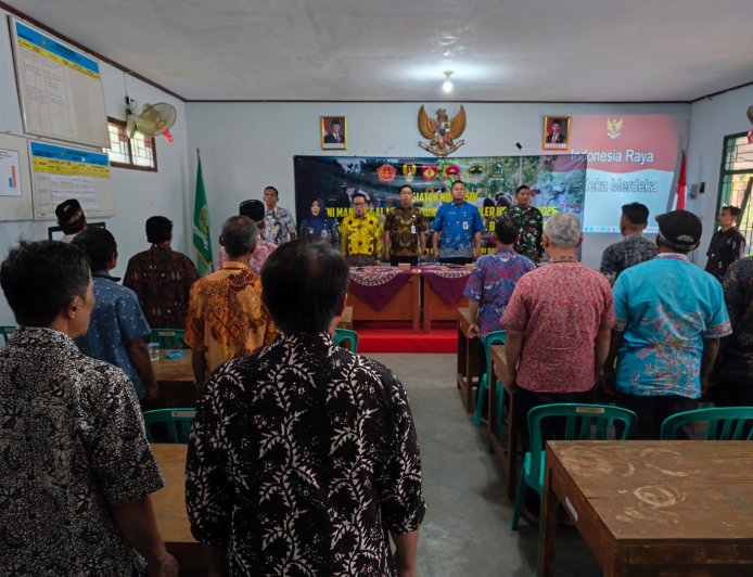 Bentengi Generasi Muda dari Kenakalan Remaja Satgas TMMD Hadirkan Penyuluhan Wawasan Kebangsaan