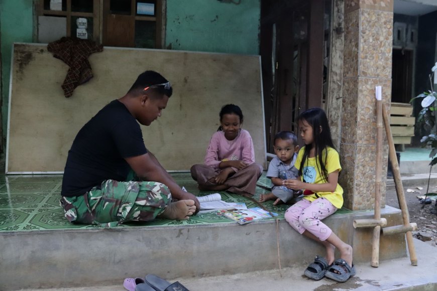 Pratu Brian Sitorus Menebar Ilmu untuk Generasi Desa
