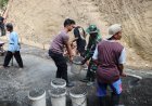 TNI dan Polri Kompak Langsir Split Gotong Royong Percepat Pembangunan Jalan TMMD