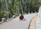 Merapikan Jalan Harapan Warga Gumelem Kulon