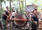 TNI Polri dan Warga Gumelem Kulon Bersatu Jalan Impian Terus Dibangun
