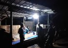 Membaur Bersama Masyarakat Babinsa Laksanakan Patroli Siskamling Guna Ciptakan Keamanan Lingkungan