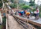 Jembatan Beton Sungai Mbawang Mulai Dicor Akses Warga Paweden Segera Terhubung