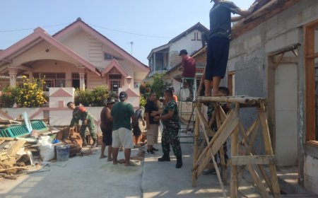 Koramil 08 Purwanegara Gotong Royong Renovasi RTLH di Purwonegoro