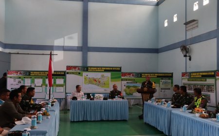 Tim Wasev PJO TMMD Kunjungi Gumelem Kulon Apresiasi Kemanunggalan TNI dan Rakyat