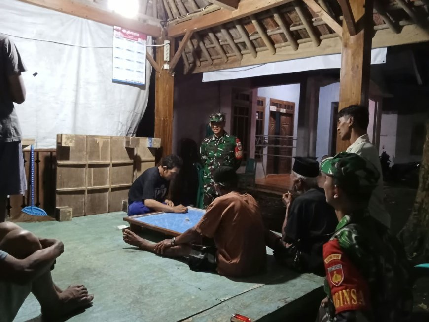 Babinsa Koramil 13 Banjarmangu Melaksanakan Patroli Rutin Sambangi Warga