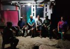Babinsa Patroli Siskamling Bersama Warga Jaga Keamanan dan Ketertiban Lingkungan
