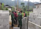 Babinsa Koramil 16 Pejawaran Bantu Pembangunan Rumah Tidak Layak Huni