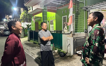 Wujudkan Keamanan Dan Kenyamanan Babinsa Laksanakan Patroli Sambang Kamling