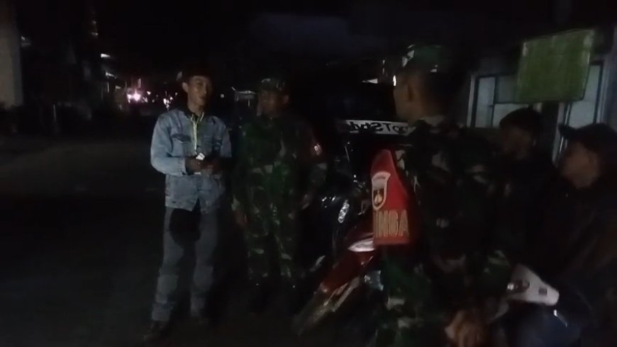 Koramil 05 Batur Gelar Patroli Malam Bersama Warga Desa Batur Jaga Kamtibmas