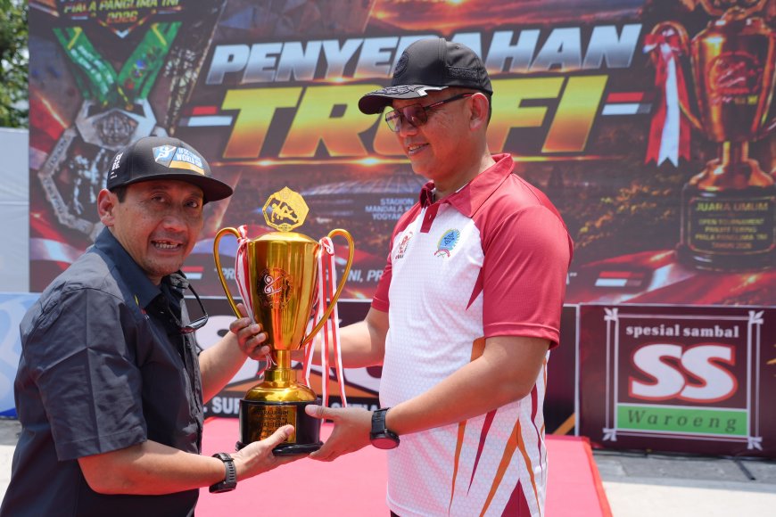 Pangdam IV/Diponegoro Tutup Open Tournament Panjat Tebing Piala Panglima TNI 2026 di Yogyakarta
