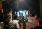Pastikan Lingkungan Warga Aman Babinsa Laksanakan Patroli Siskamling