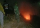 Kebakaran Limbah Penggergajian Kayu di Argasoka, Babinsa dan Damkar Bergerak ke Lokasi