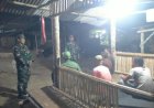 BABINSA KORAMIL 02/KLAMPOJ BERSAMA SATUAN LINMAS DAN WARGA MASYARAKAT DALAM KEGIATAN SISKAMLING
