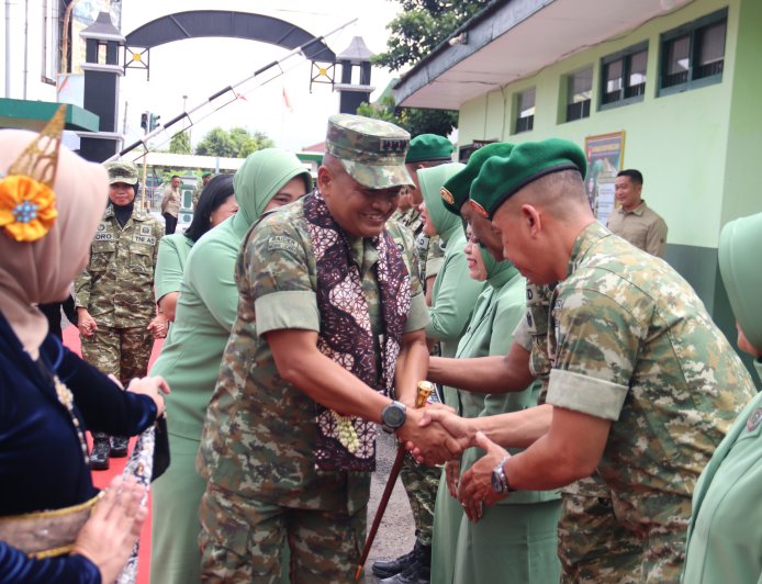 Danrem 071 Wijayakusuma ke Banjarnegara Prajurit Harus Profesional Iman Jangan Ditinggalkan