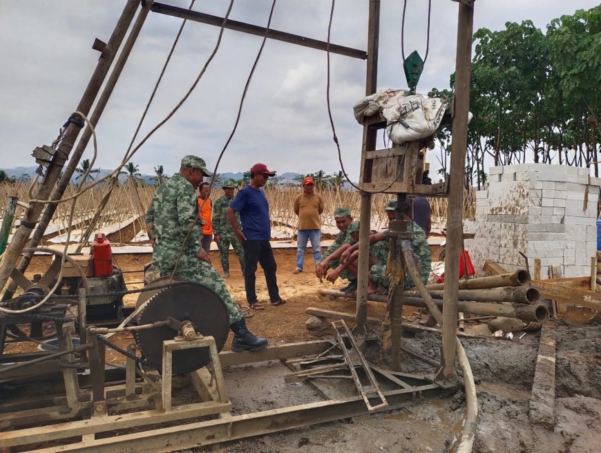 Koramil 08/Purwanegara Pendampingan Pengeboran Air Bersih di Desa Parakan